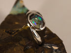 Bague opale boulder ovale en argent 925 – Taille 54 — vue complémentaire 5 de la pierre et de la monture — Tirou Bijou