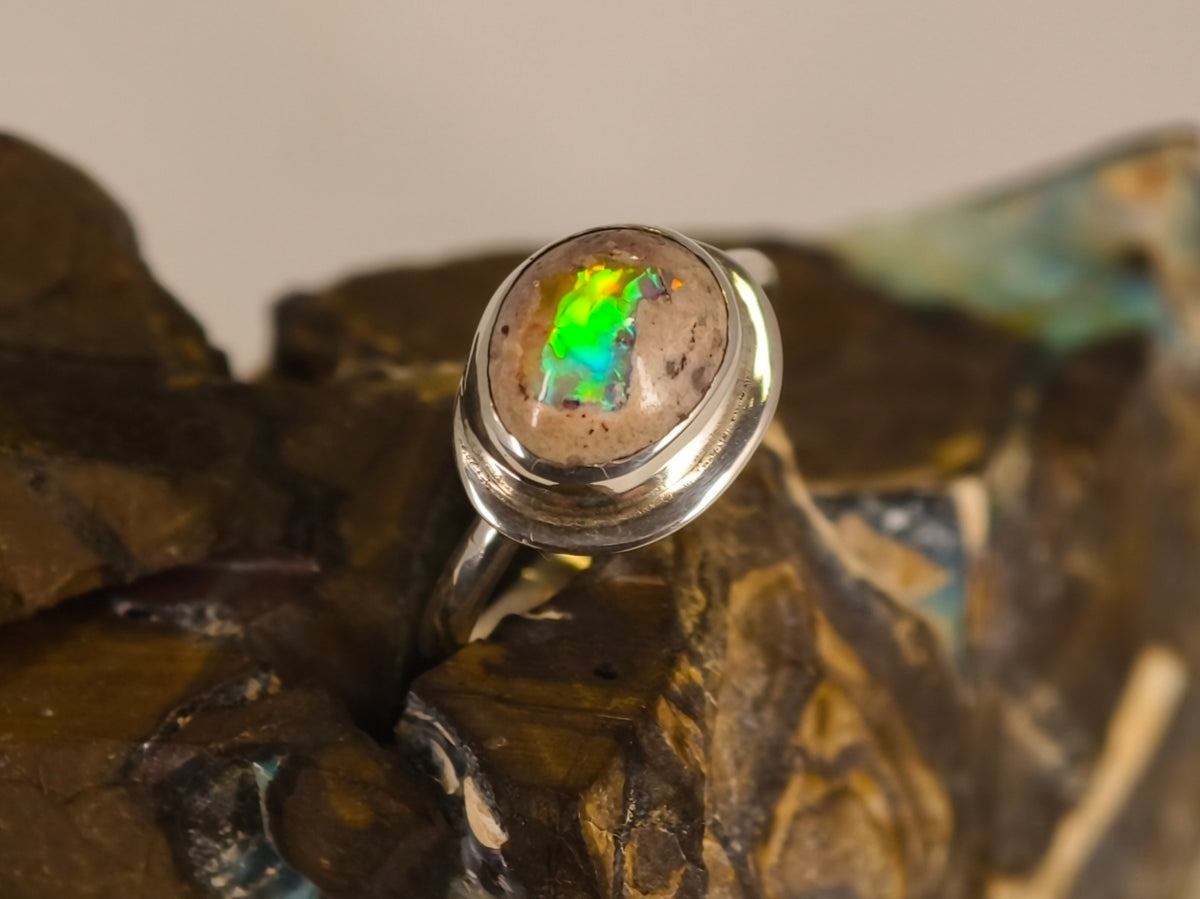 Bague opale cantera du Mexique – Taille 54 — vue complémentaire 6 de la pierre et de la monture — Tirou Bijou