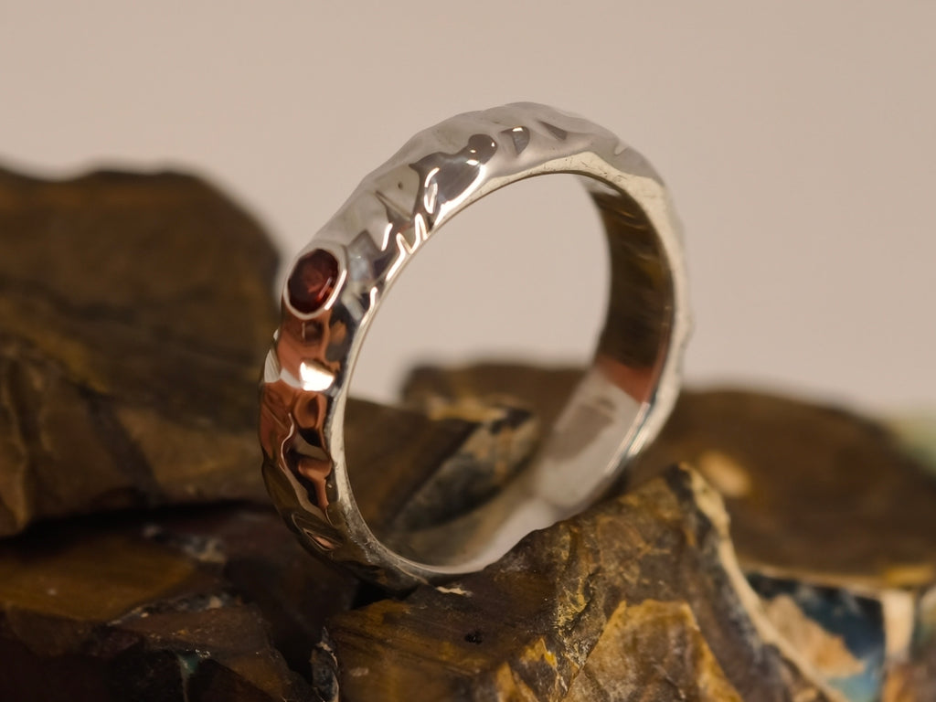 Bague en grenat — vue 4 — Tirou Bijou