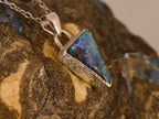 Pendentif en opale boulder — vue complémentaire — Tirou Bijou