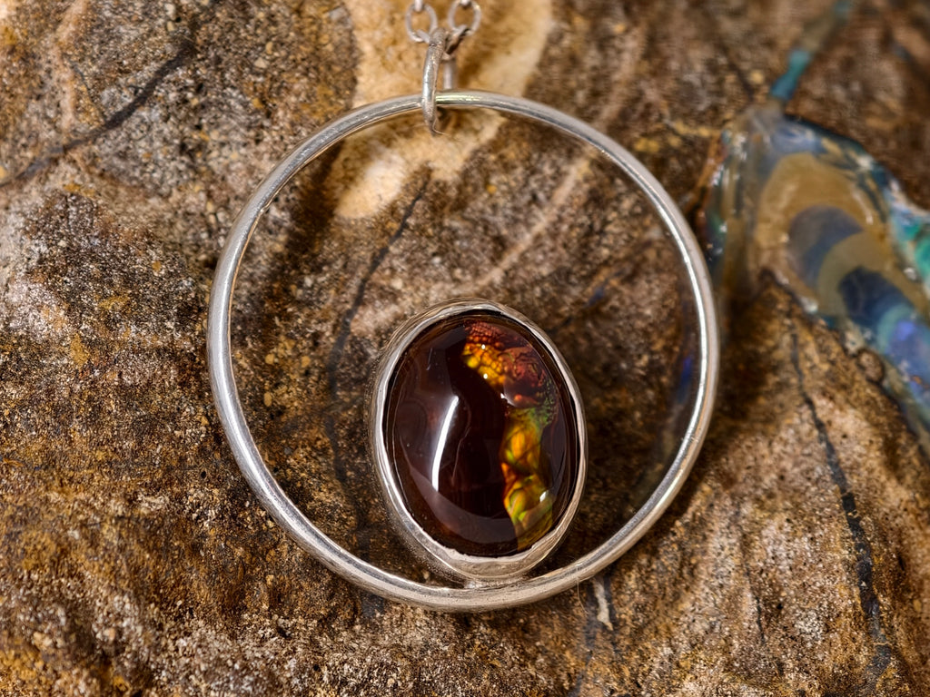 Pendentif en agate de feu — vue 2 — Tirou Bijou