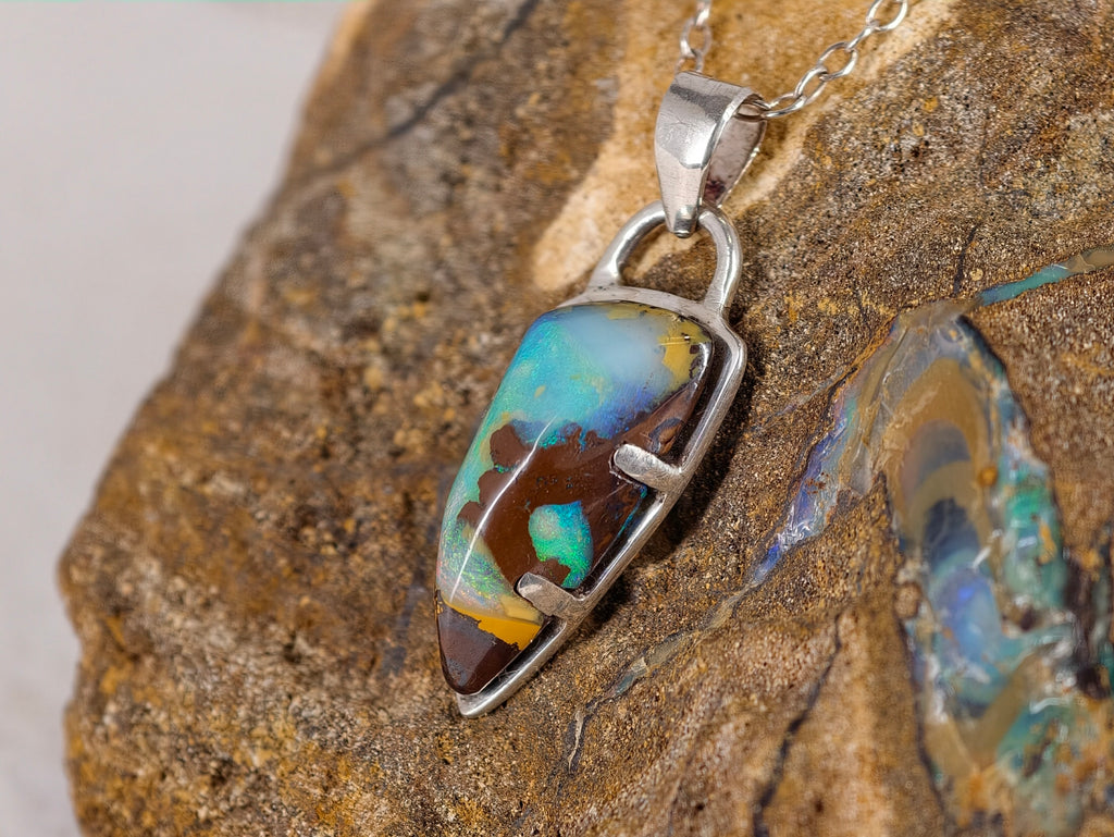 Pendentif en opale boulder — vue 11 — Tirou Bijou
