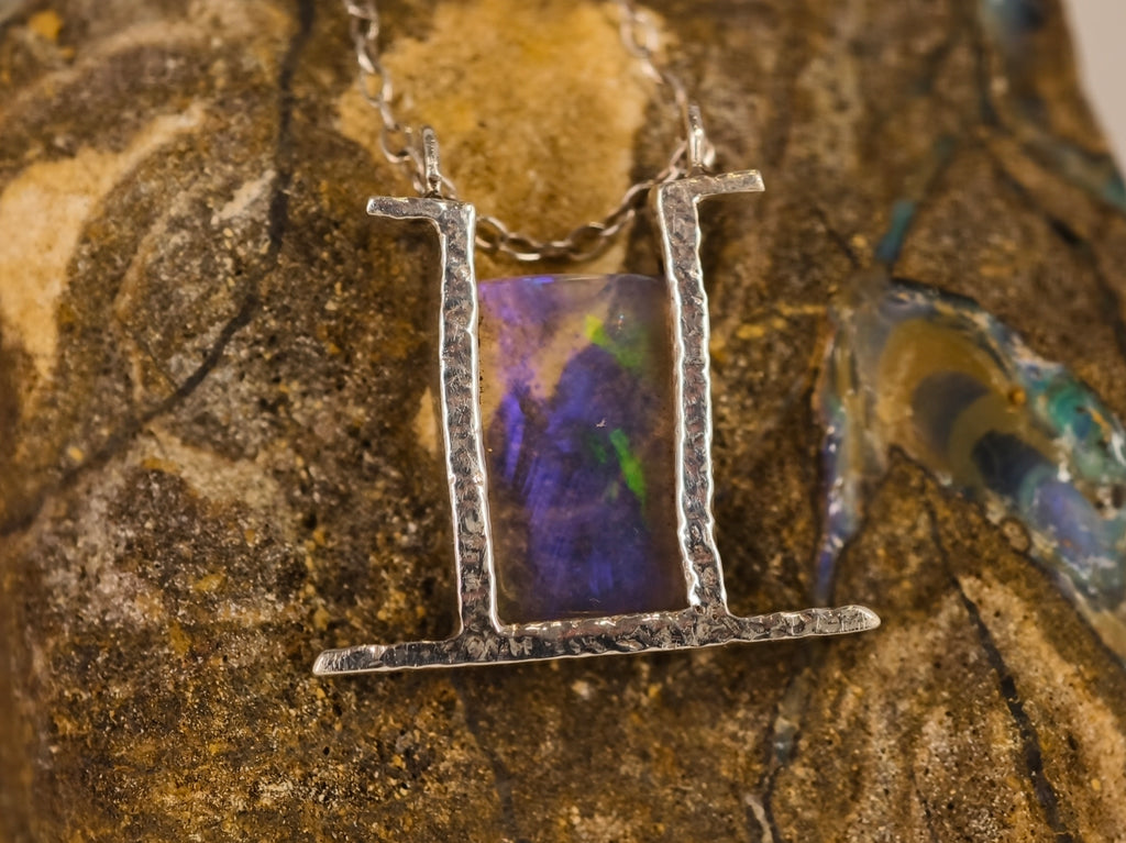 Pendentif en opale cristal — vue 1 — Tirou Bijou
