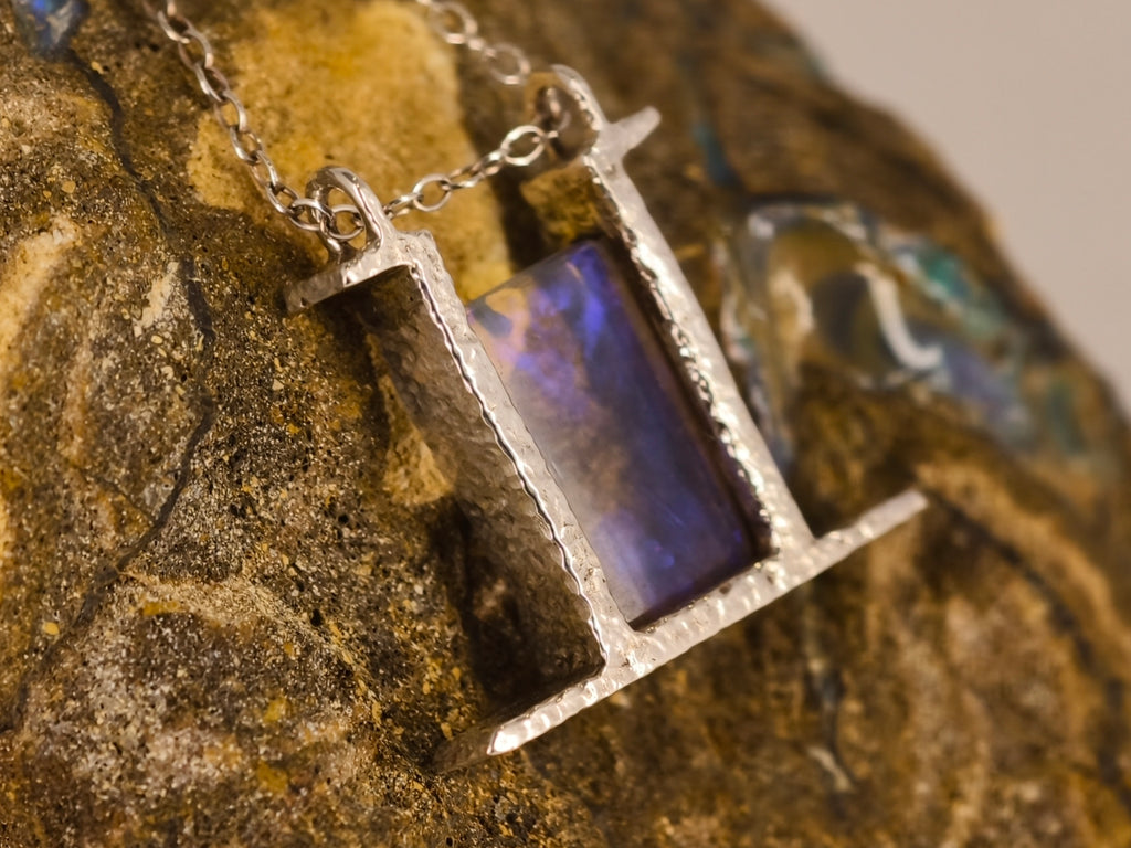 Pendentif en opale cristal — vue 2 — Tirou Bijou