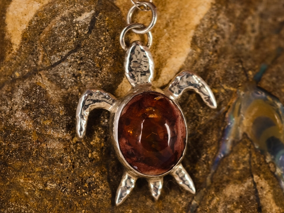 Pendentif en opale Cantera — vue 3 — Tirou Bijou