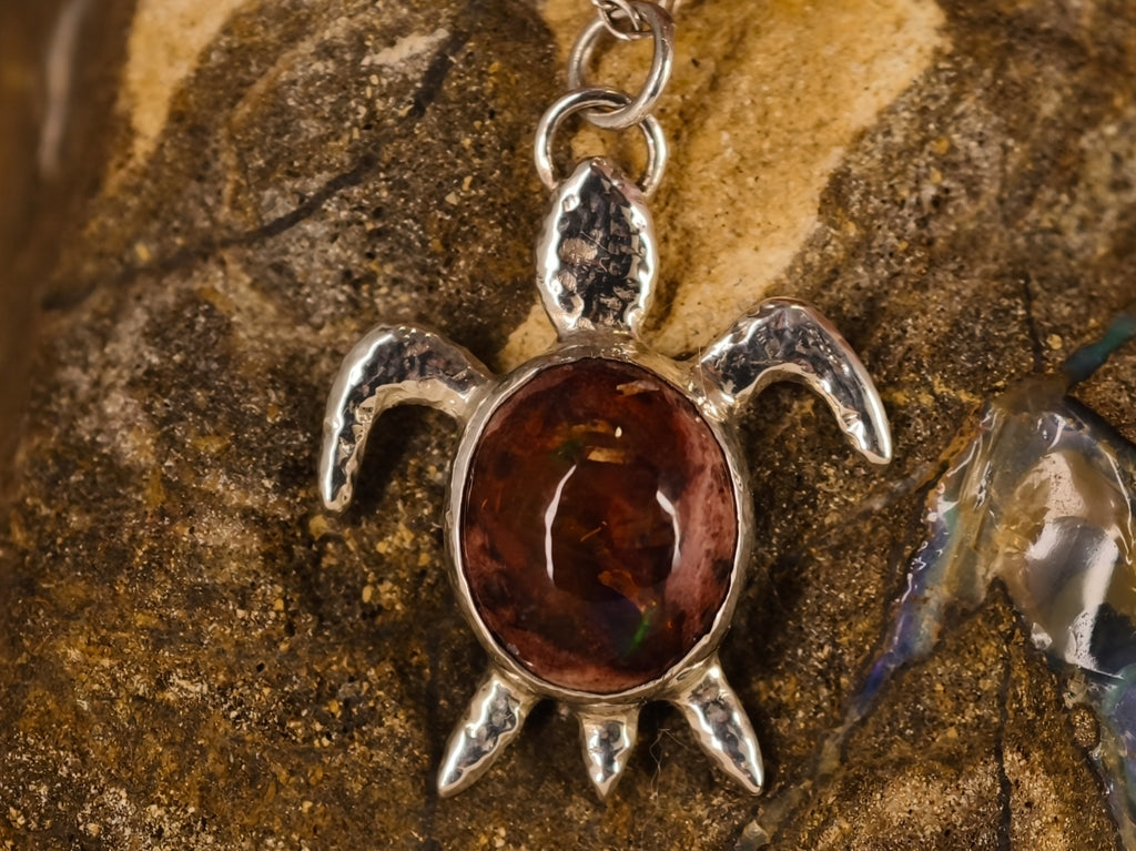 Pendentif en opale Cantera — vue 4 — Tirou Bijou