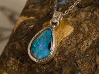 Pendentif en opale boulder — vue 3 — Tirou Bijou