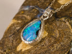 Pendentif en opale boulder — vue 7 — Tirou Bijou