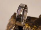 Bague en opale de Lightning Ridge — vue 6 — Tirou Bijou