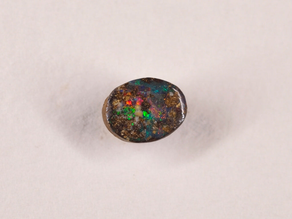 Opale boulder d’Australie — ovale — 2 ct