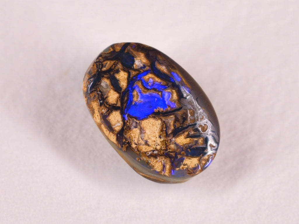 Opale boulder d’Australie — ovale — 5 ct