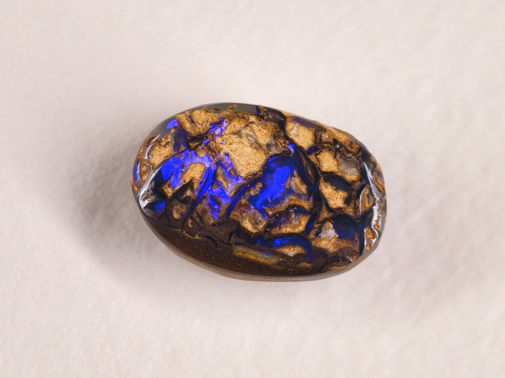 Opale boulder d’Australie — ovale — 5 ct