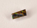 Opale boulder d’Australie — forme libre — 2,5 ct