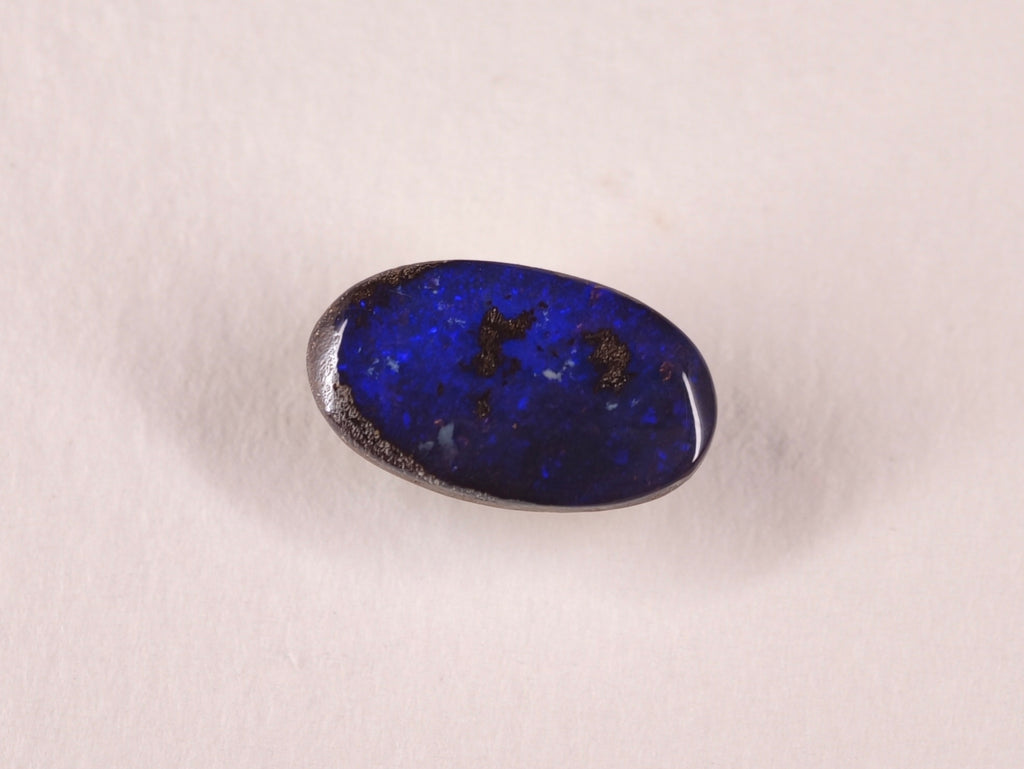 Opale boulder d’Australie — ovale — 3,9 ct