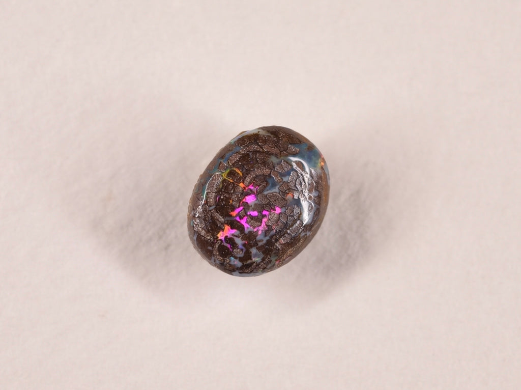 Opale boulder d’Australie — ovale — 2,2 ct