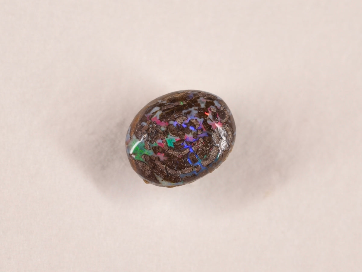 Opale boulder d’Australie — ovale — 2,2 ct