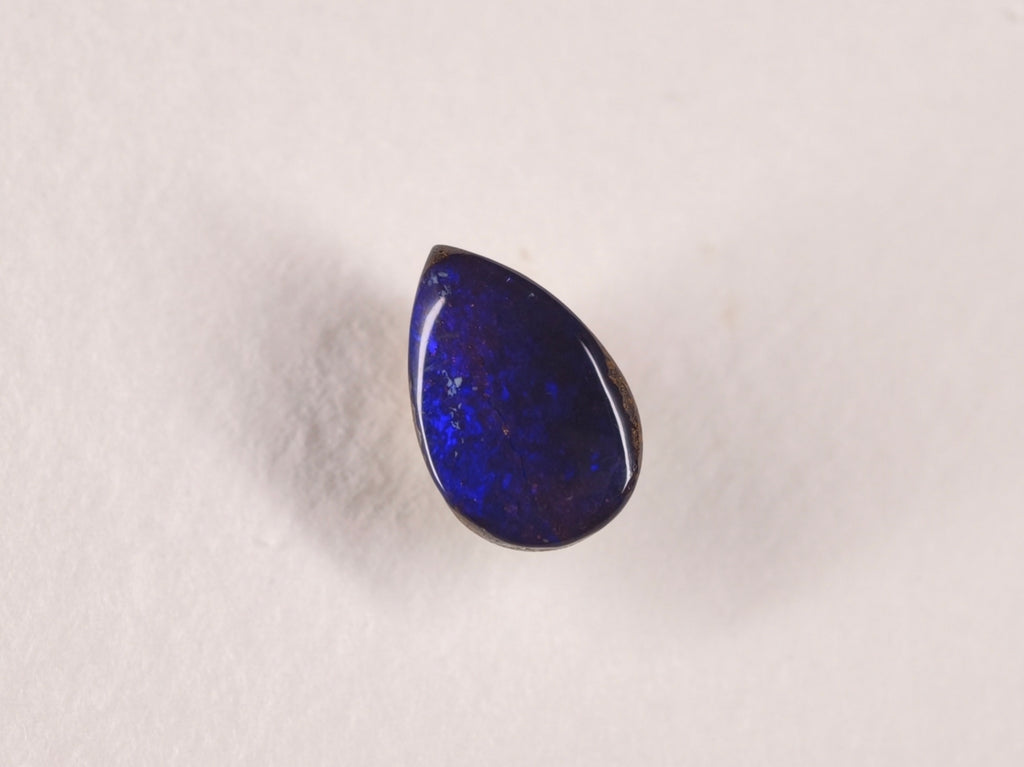 Opale boulder d’Australie — goutte — 2,3 ct