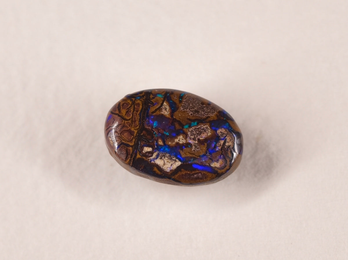 Opale boulder d’Australie — ovale — 4,3 ct