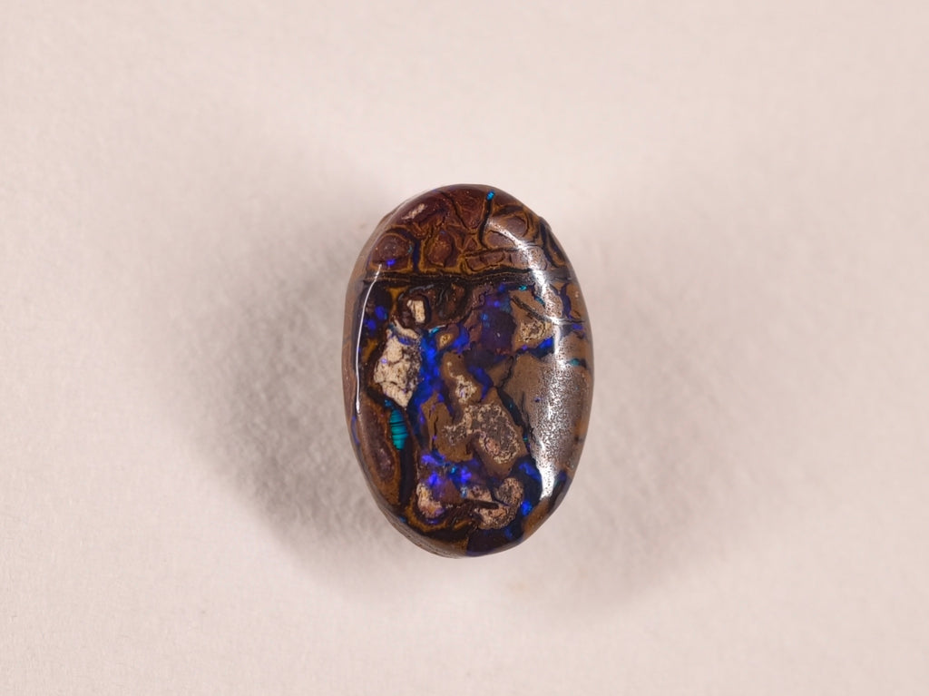 Opale boulder d’Australie — ovale — 4,3 ct