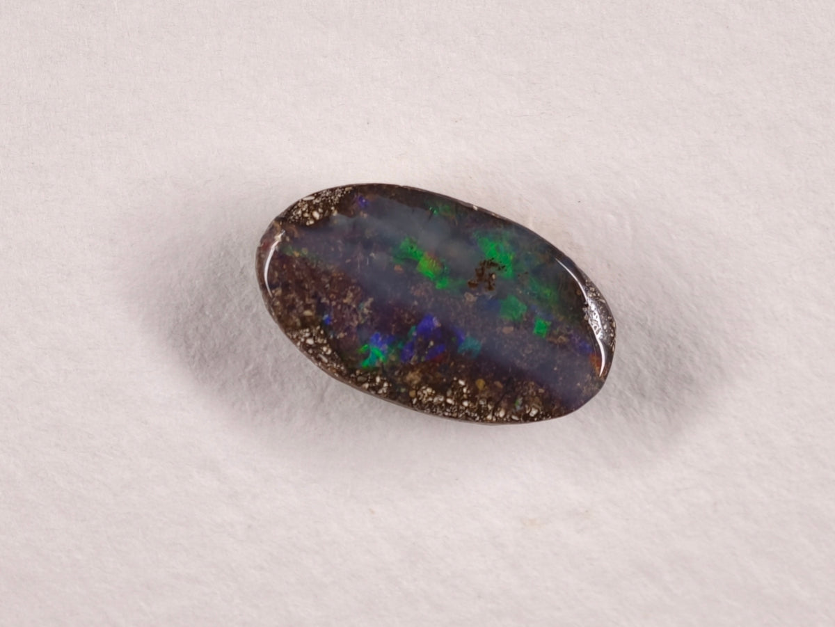 Opale boulder d’Australie — ovale — 3,5 ct