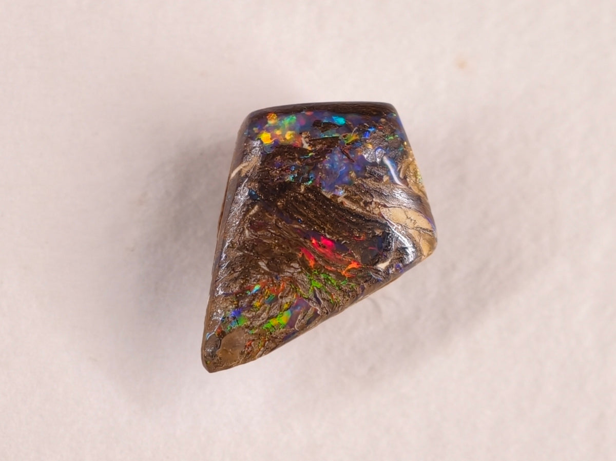 Opale boulder d’Australie — cerf-volant — 3,2 ct