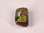 Opale boulder d’Australie — forme libre — 11,2 ct