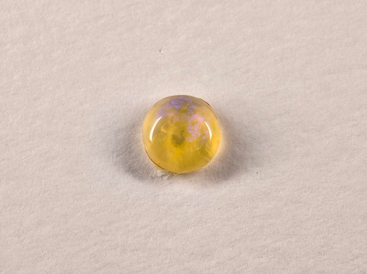 Opale d’Australie — ronde — 0,95 ct