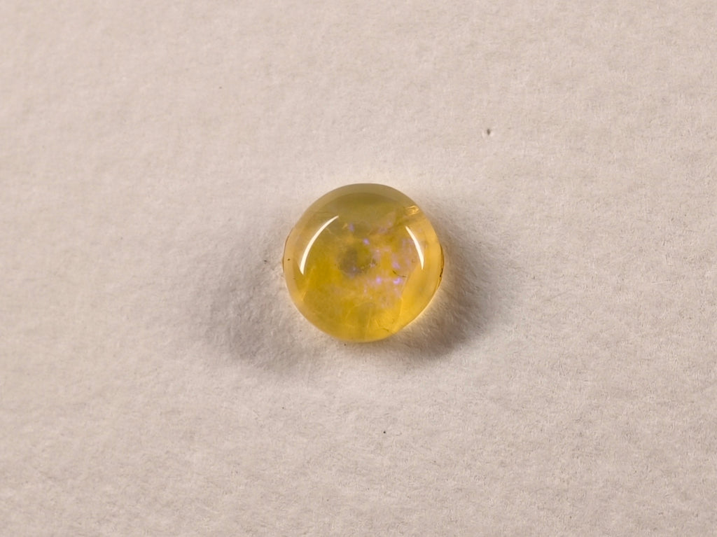 Opale d’Australie — ronde — 0,95 ct