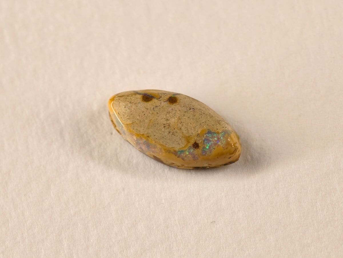 Opale boulder d’Australie — marquise — 3,6 ct