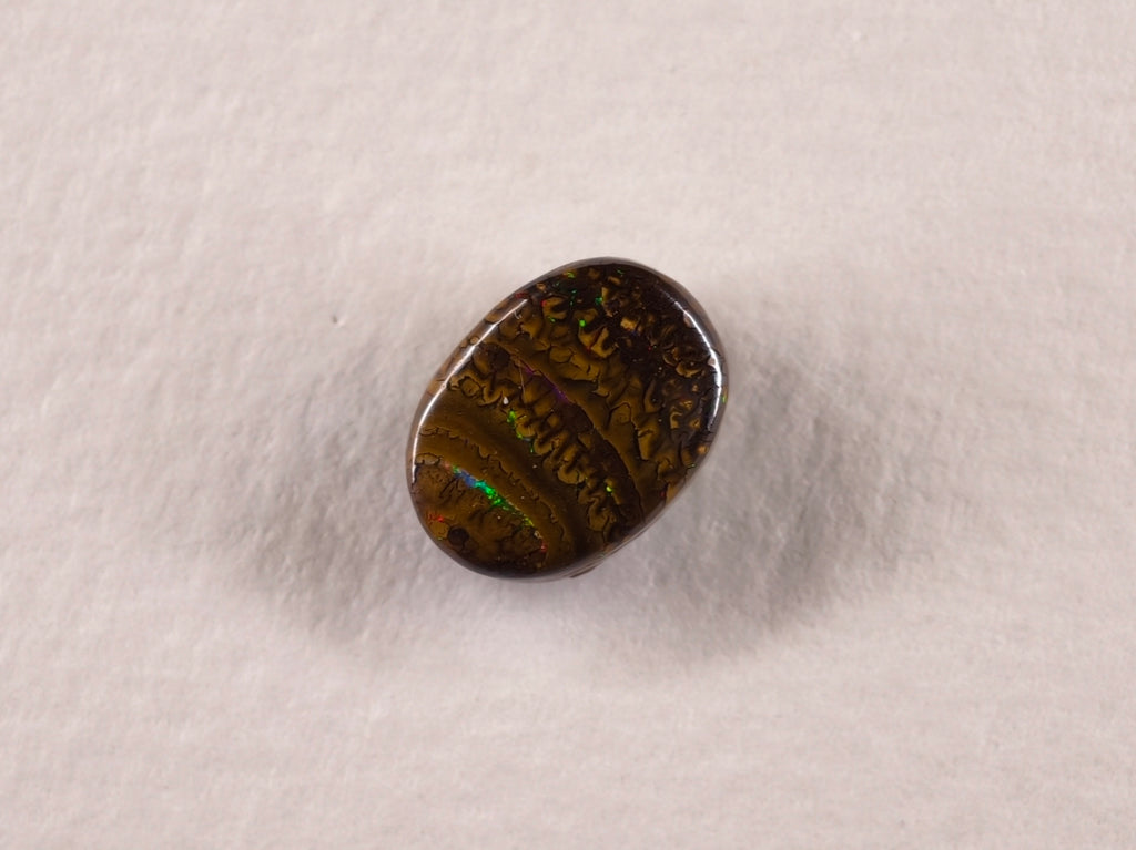 Opale boulder d’Australie — ovale — 4,5 ct