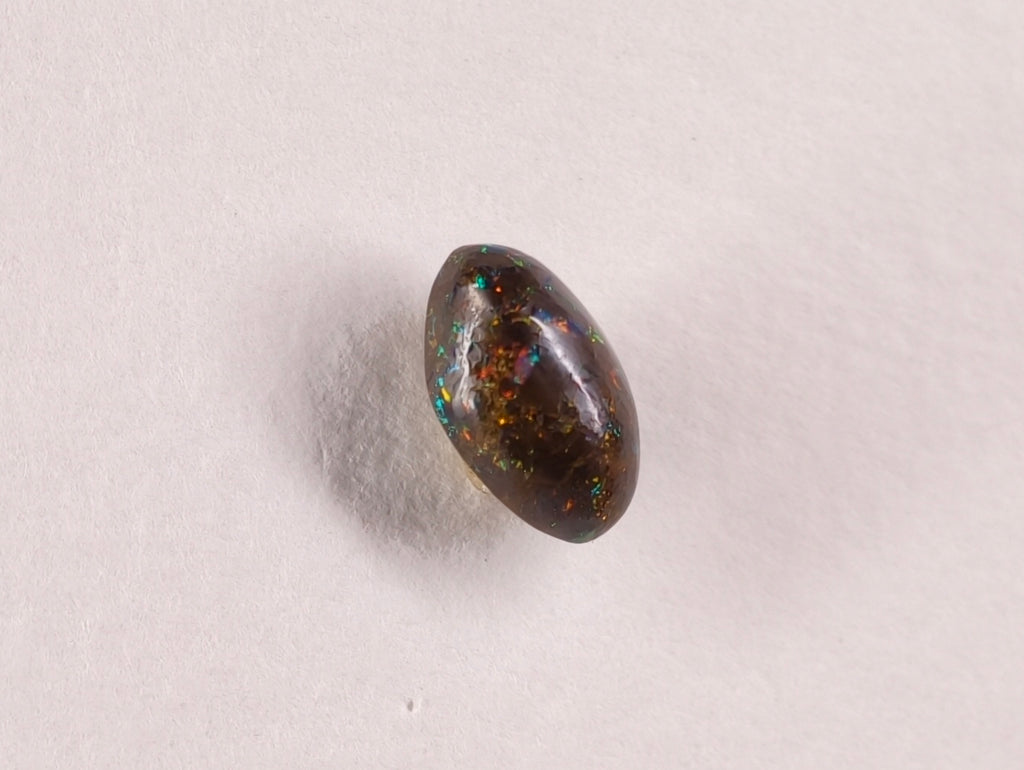 Opale boulder d’Australie — marquise — 1,2 ct