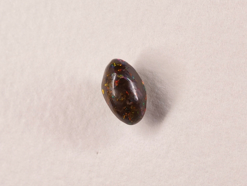 Opale boulder d’Australie — marquise — 1,2 ct