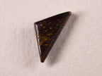 Opale boulder d’Australie — triangle — 5 ct