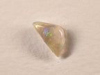 Opale d’Australie — forme libre — 1,7 ct
