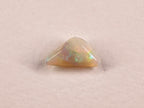 Opale d’Australie — forme libre — 1,7 ct