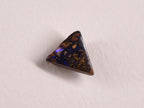 Opale boulder d’Australie — triangle — 3,4 ct
