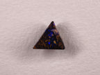Opale boulder d’Australie — triangle — 3,4 ct