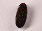 Opale boulder d’Australie — ovale — 25,7 ct