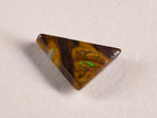 Opale boulder d’Australie — triangle — 6,5 ct