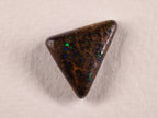 Opale boulder d’Australie — forme libre — 5,5 ct