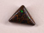 Opale boulder d’Australie — triangle — 8,7 ct