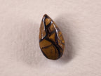 Opale boulder d’Australie — goutte — 3,2 ct