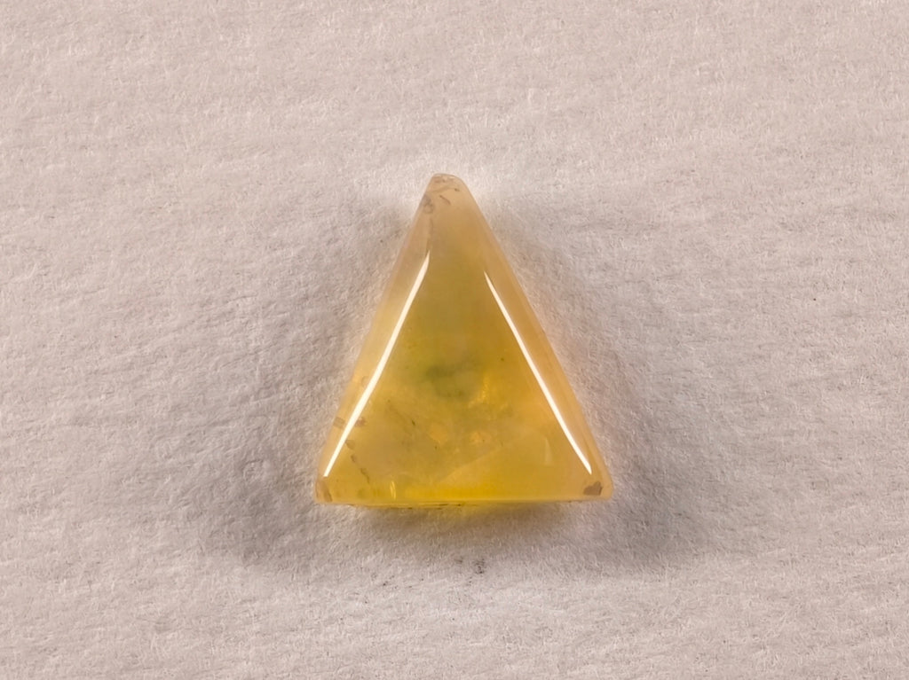 Opale cristal d’Australie — triangle — 2 ct