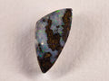 Opale boulder d’Australie — forme libre — 14 ct