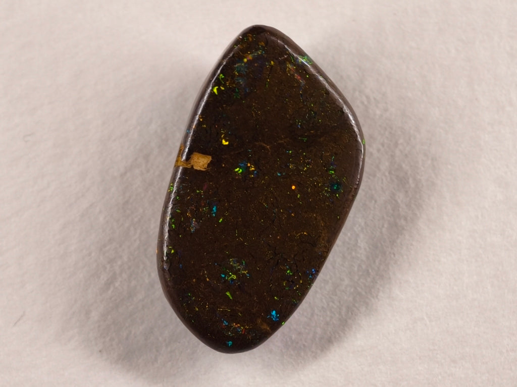 Opale boulder d’Australie — forme libre — 11 ct