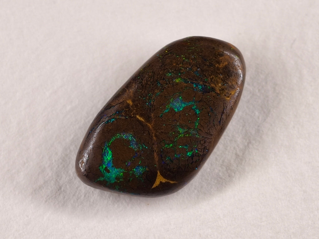 Opale boulder d’Australie — forme libre — 11 ct