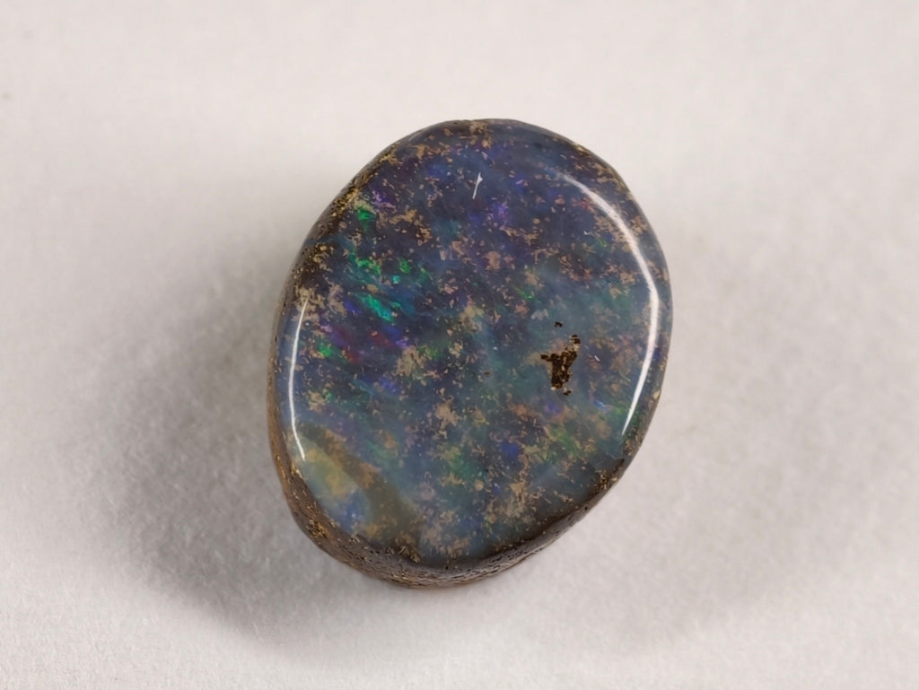 Opale boulder d’Australie — ovale — 14 ct