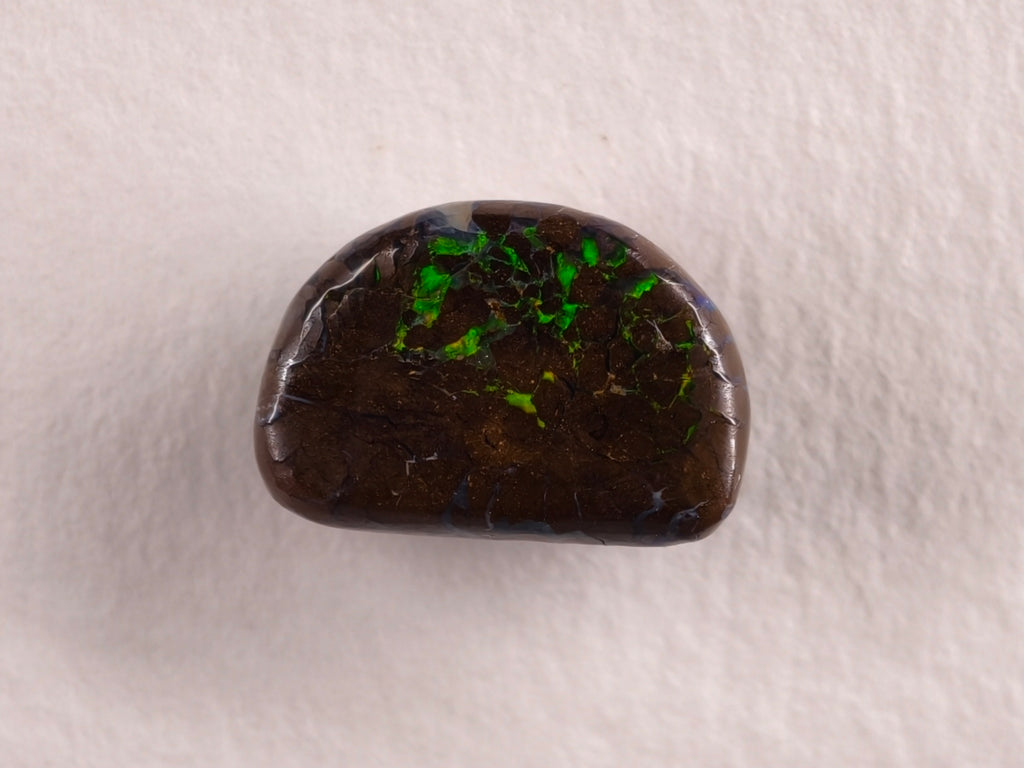 Opale boulder d’Australie — forme libre — 9,1 ct