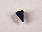 Opale boulder d’Australie — triangle — 1,5 ct