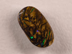 Opale boulder d’Australie — ovale — 15,4 ct